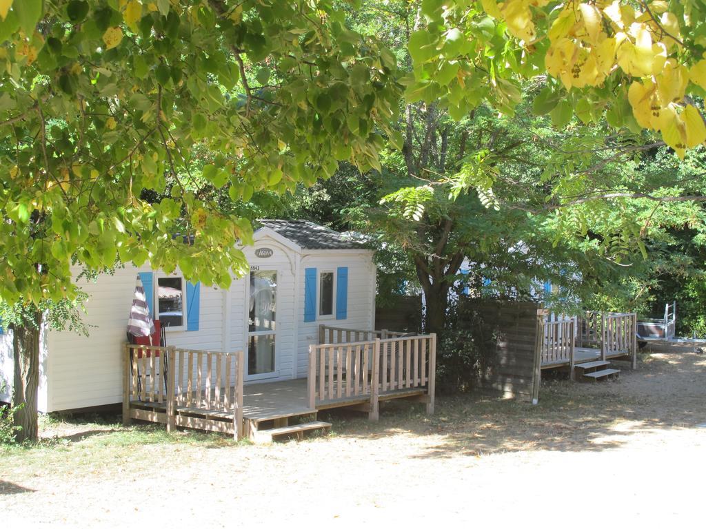 Camping La Grangeonne Esparron-de-Verdon Exterior photo